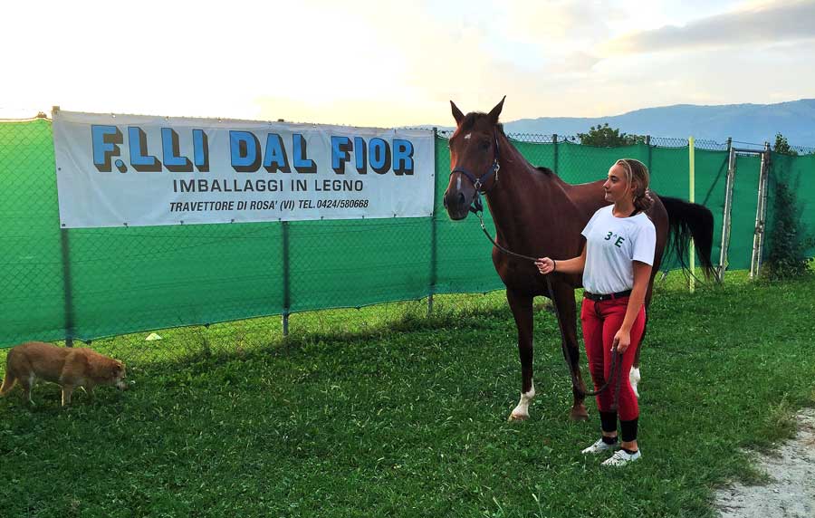 La ditta Dal Fior ama e sponsorizza l'equitazione